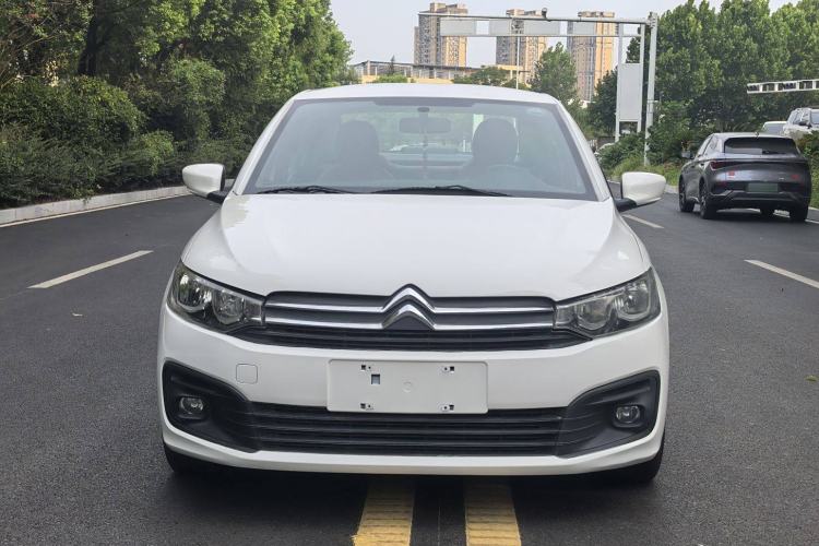 Used Citroen Elysee 2017 1.6L Automatic Fashion Model Exterior 5