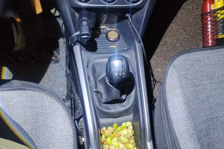 Used Citroen Elysee 2017 1.6L Manual Fashion Model Gear Lever