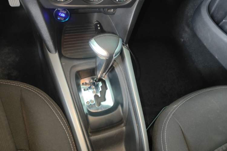 Used Citroen Elysee 2017 1.6L Automatic Fashion Model Gear Lever