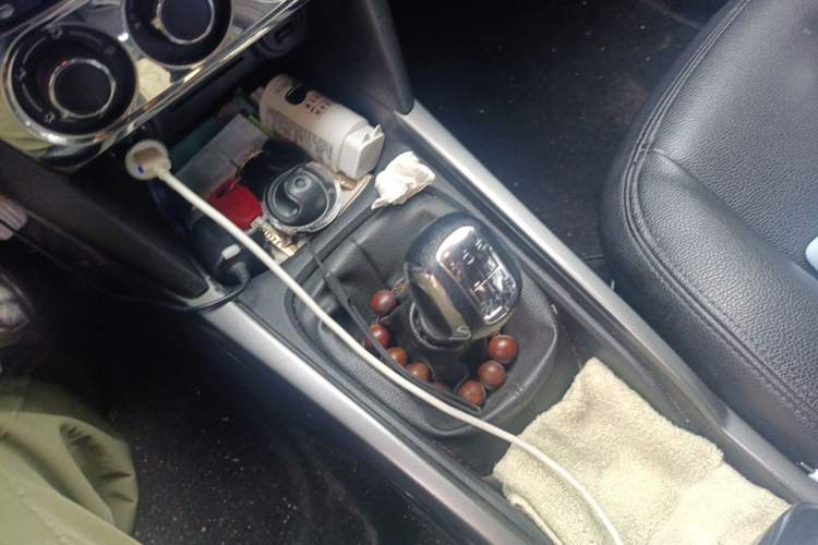 Used Citroen Elysee 2017 1.6L Manual Fashion Model Gear Lever