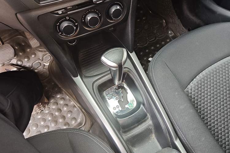 Used Citroen Elysee 2017 1.6L Automatic Fashion Model Gear Lever