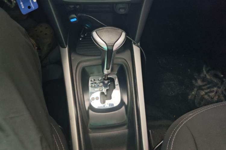 Used Citroen Elysee 2017 1.6L Automatic Fashion Model Gear Lever
