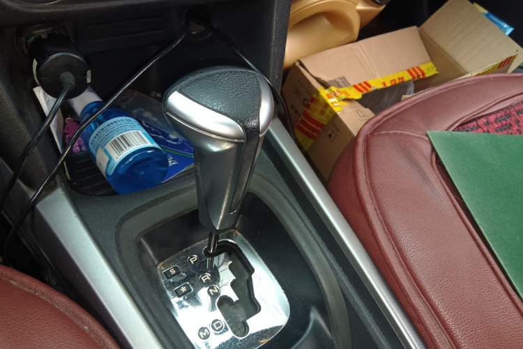 Used Citroen Elysee 2017 1.6L Automatic Fashion Model Gear Lever