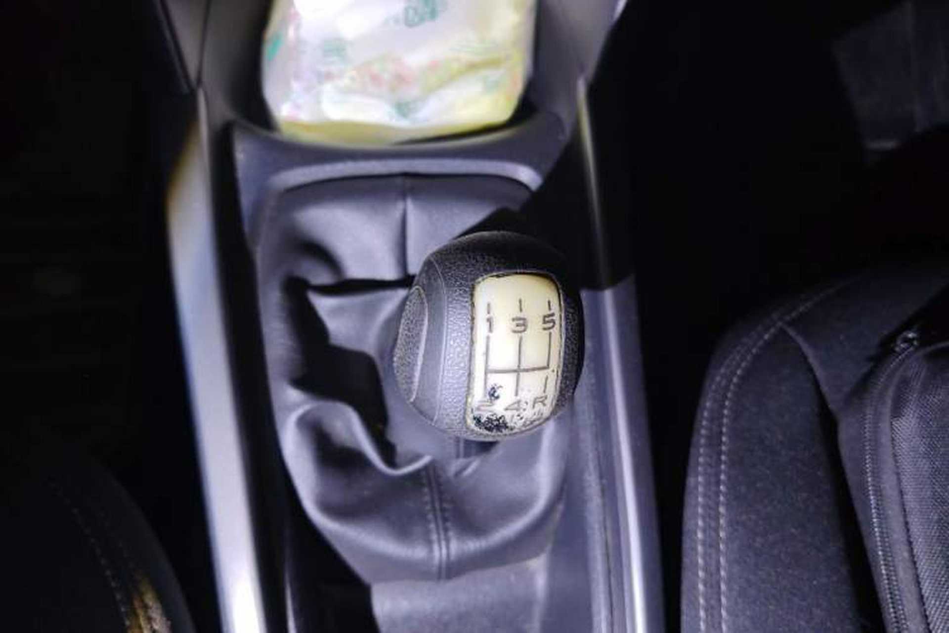 Used Citroen Elysee  Gear Lever