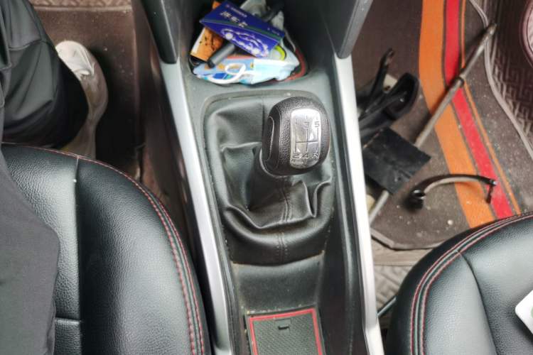 Used Citroen Elysee 2017 1.6L Manual Fashion Model Gear Lever