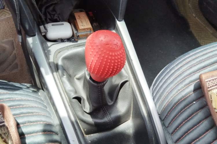 Used Citroen Elysee 2017 1.6L Manual Fashion Model Gear Lever