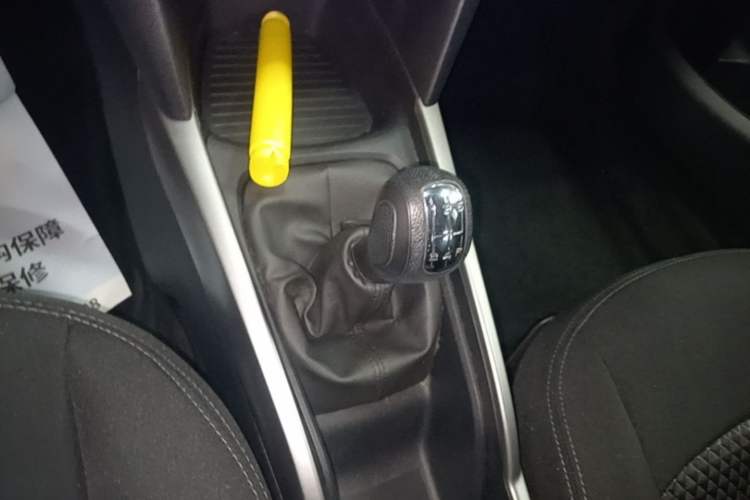 Used Citroen Elysee 2017 1.6L Manual Fashion Model Gear Lever