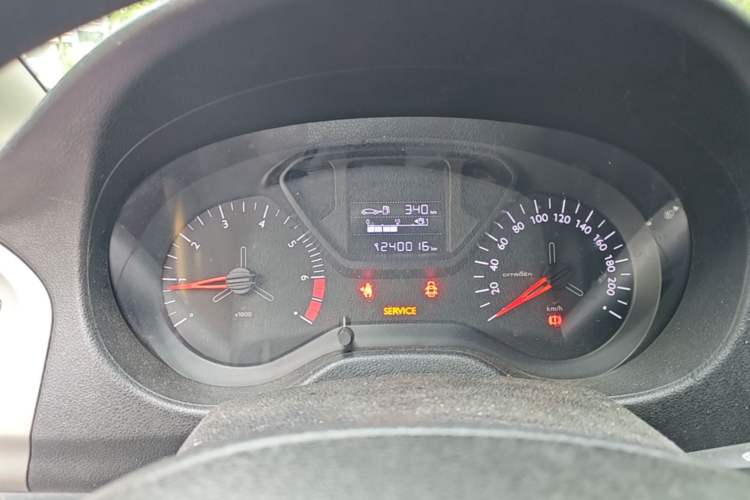 Used Citroen Elysee 2017 1.6L Manual Fashion Model Instrument Cluster