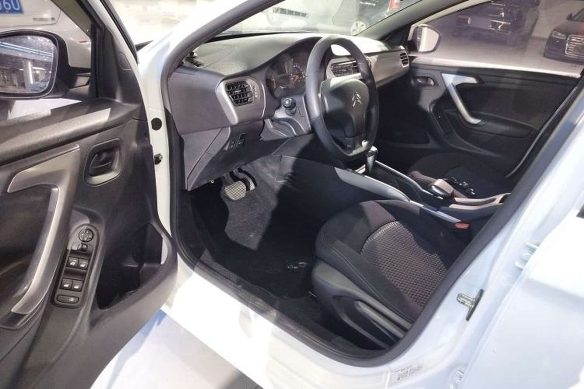Used Citroen Elysee 2017 1.6L Automatic Fashion Model Interior 3