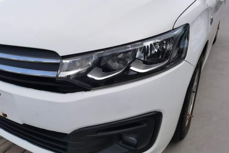 Used Citroen Elysee 2017 1.6L Manual Fashion Model Left Front Headlight