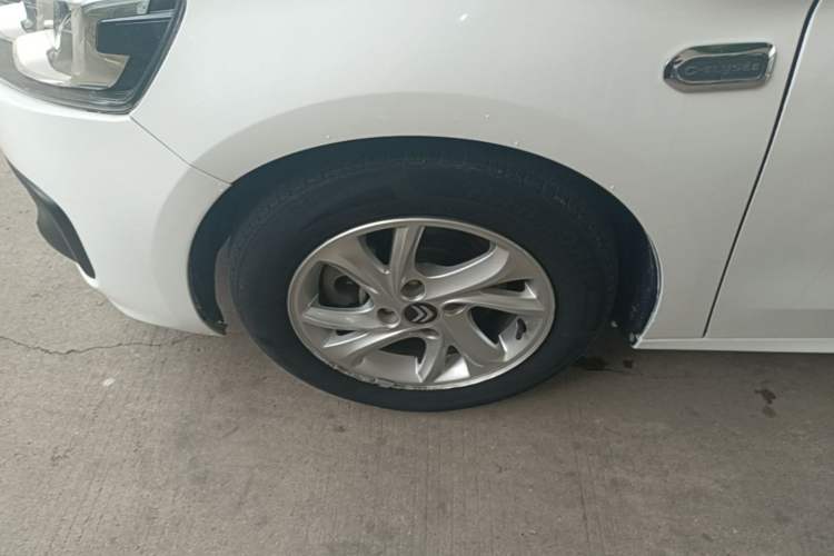 Used Citroen Elysee 2017 1.6L Automatic Fashion Model Left Front Wheel Hub