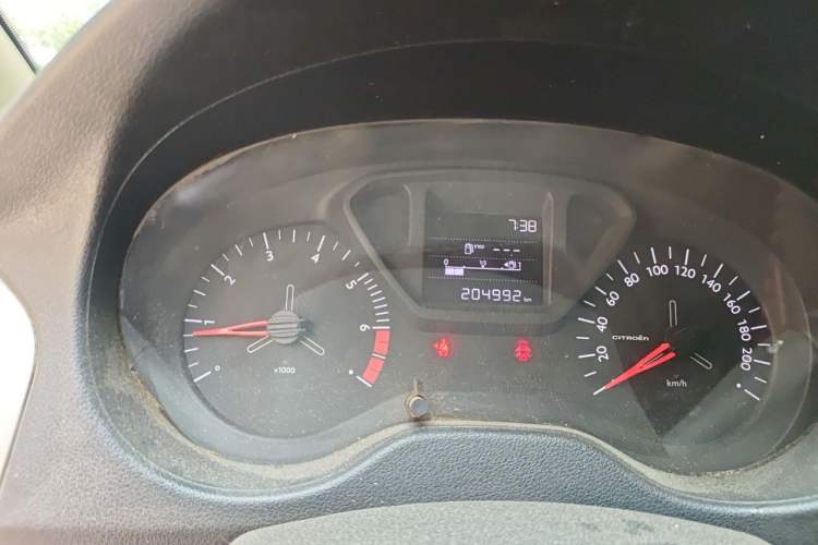 Used Citroen Elysee 2017 1.6L Manual Fashion Model Odometer Close Up