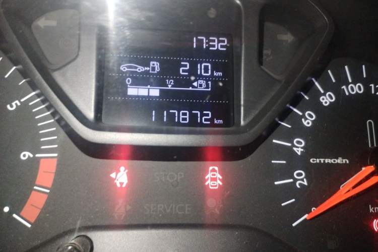 Used Citroen Elysee 2017 1.6L Manual Fashion Model Odometer Close Up