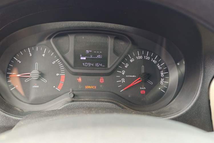 Used Citroen Elysee 2017 1.6L Manual Fashion Model Odometer Close Up