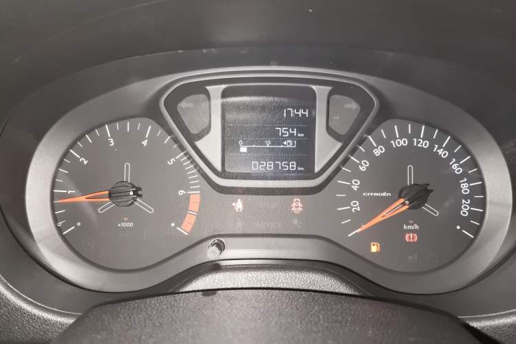 Used Citroen Elysee 2017 1.6L Manual Fashion Model Odometer Close Up
