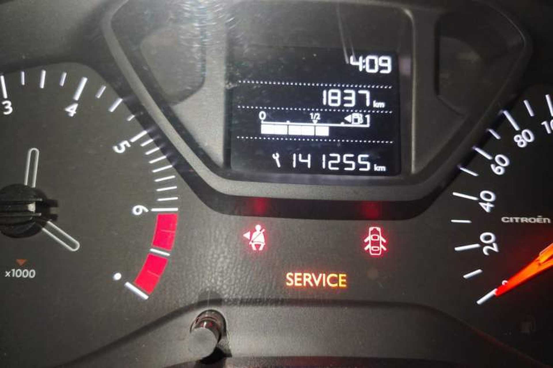 Used Citroen Elysee  Odometer Close Up