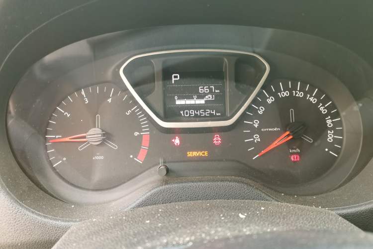Used Citroen Elysee 2017 1.6L Automatic Comfort Model Odometer Close Up
