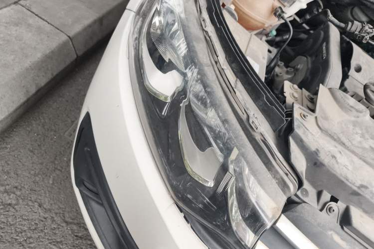 Used Citroen Elysee 2017 1.6L Automatic Fashion Model Right Front Headlight