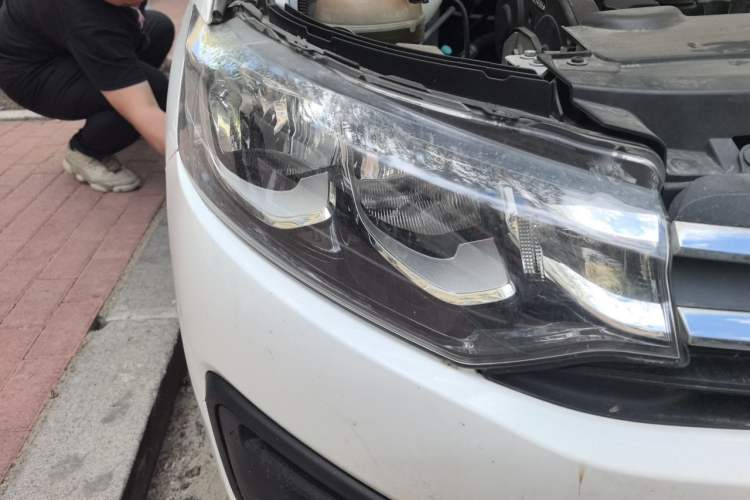 Used Citroen Elysee 2017 1.6L Automatic Fashion Model Right Front Headlight