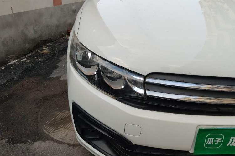 Used Citroen Elysee 2017 1.6L Manual Fashion Model Right Front Headlight