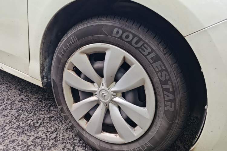 Used Citroen Elysee 2017 1.6L Manual Fashion Model Right Front Wheel Hub