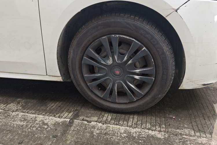 Used Citroen Elysee 2017 1.6L Manual Comfort Model Right Front Wheel Hub