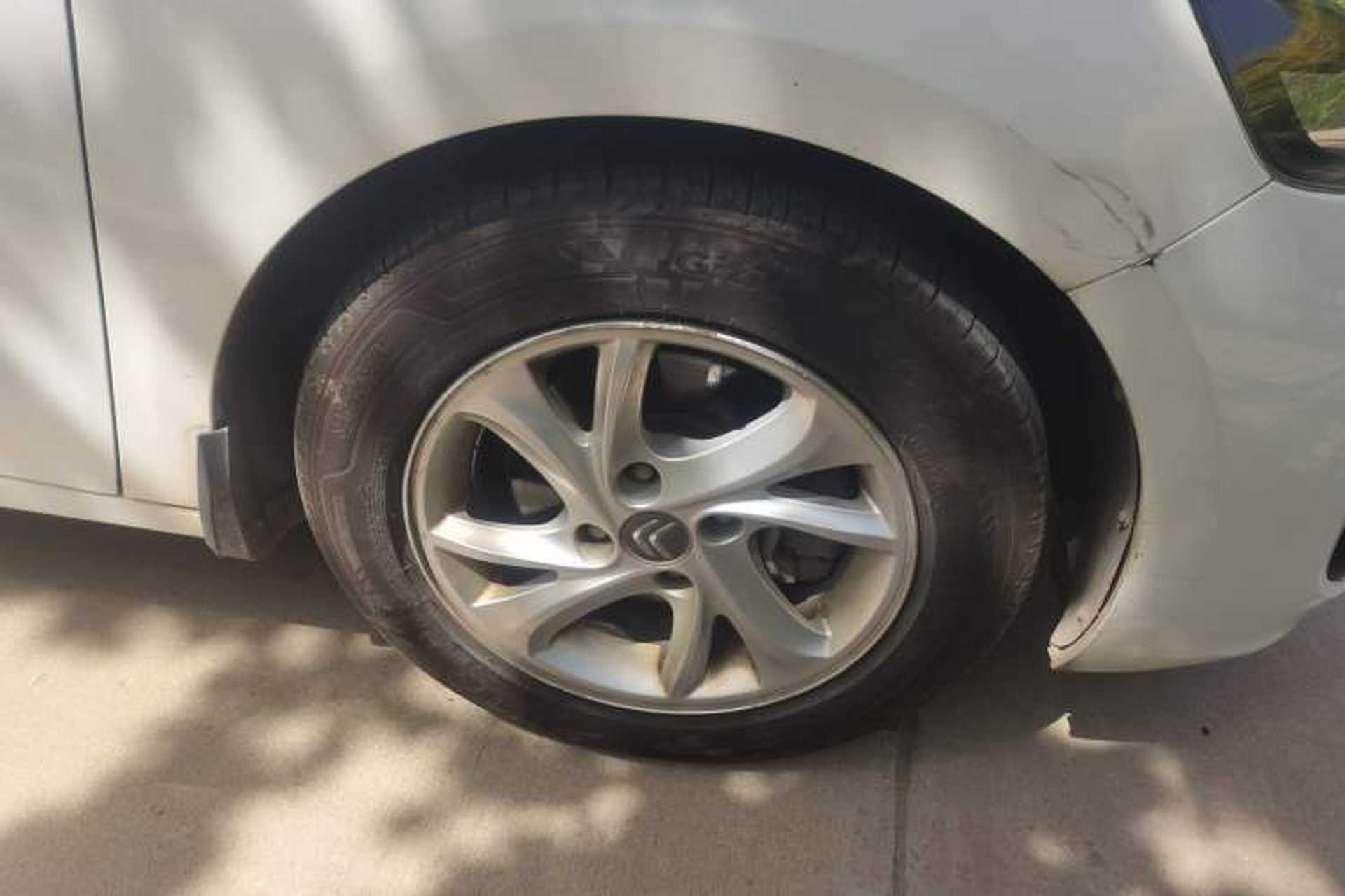 Used Citroen Elysee 2017 1.6L Manual Fashion Model Right Front Wheel Hub