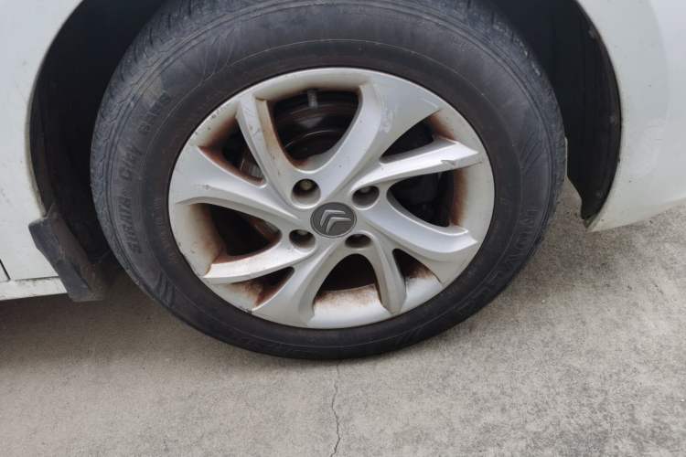 Used Citroen Elysee 2017 1.6L Manual Fashion Model Right Front Wheel Hub