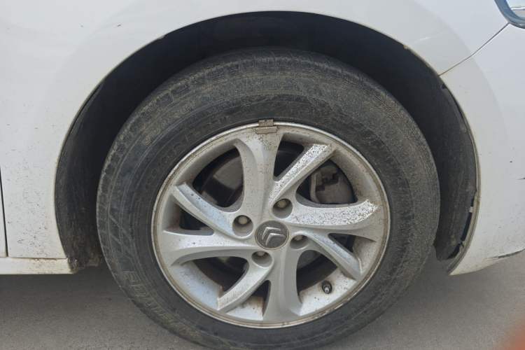 Used Citroen Elysee 2017 1.6L Manual Fashion Model Right Front Wheel Hub