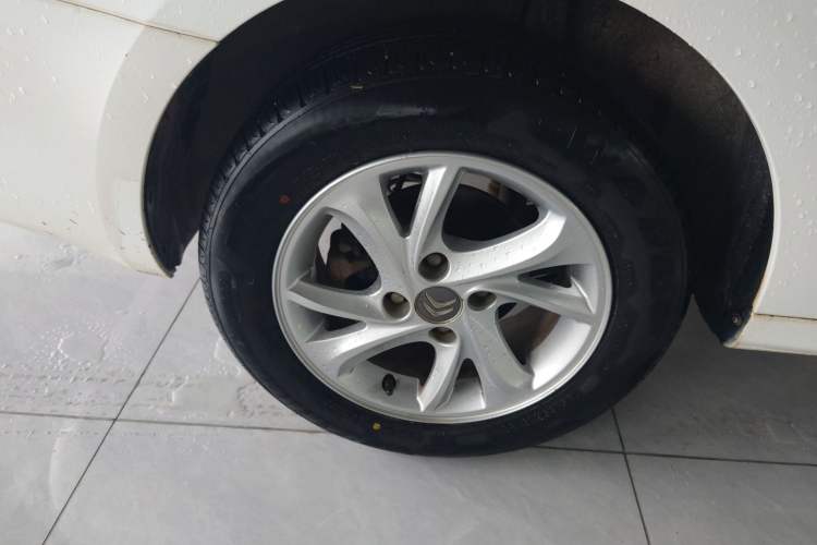 Used Citroen Elysee 2017 1.6L Manual Fashion Model Right Rear Wheel Hub