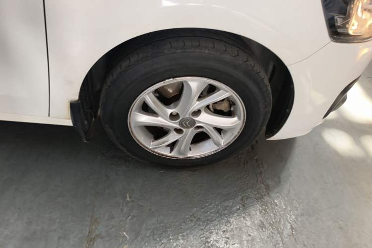 Used Citroen Elysee 2017 1.6L Manual Fashion Model Right Rear Wheel Hub