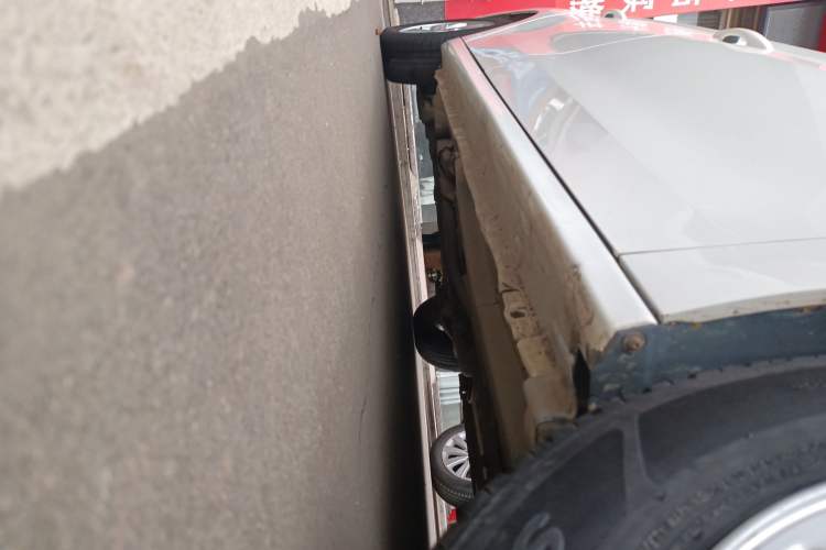 Used Citroen Elysee 2017 1.6L Automatic Fashion Model Right Side Sill