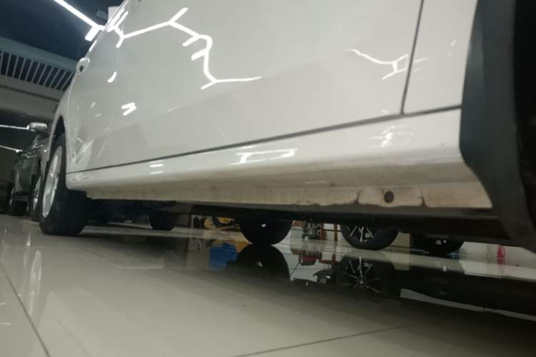 Used Citroen Elysee 2017 1.6L Manual Fashion Model Right Side Sill