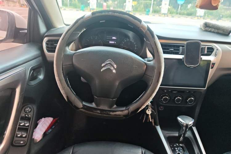 Used Citroen Elysee 2017 1.6L Automatic Fashion Model Steering Wheel