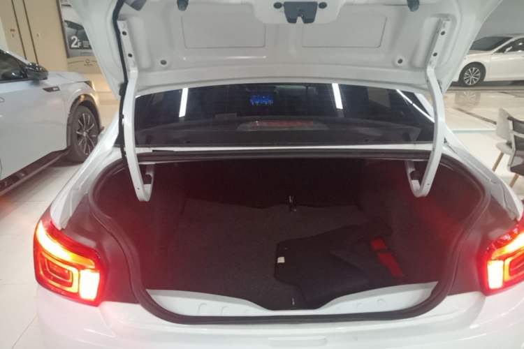 Used Citroen Elysee 2017 1.6L Manual Fashion Model Trunk
