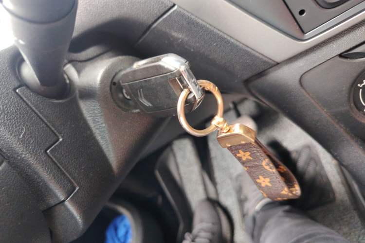 Used Citroen Elysee 2017 1.6L Automatic Fashion Model Vehicle Key