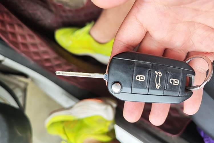 Used Citroen Elysee 2017 1.6L Manual Fashion Model Vehicle Key