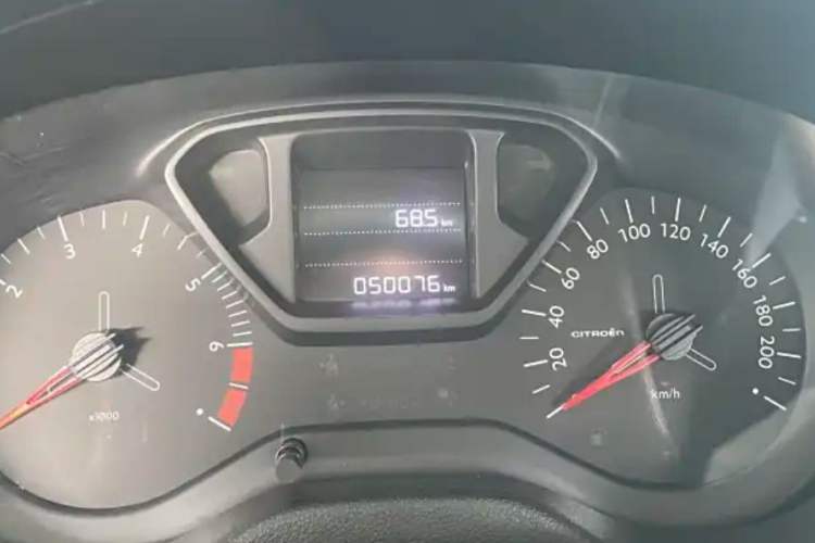 Used Citroen Elysee 2018 1.6L Automatic Fashion Model Odometer Close Up