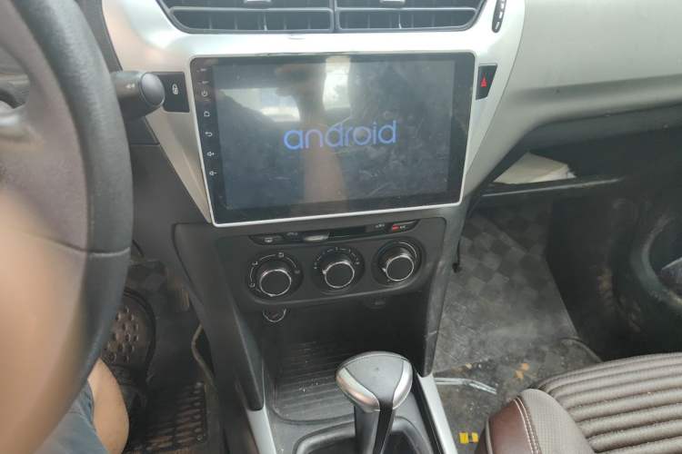 Used Citroen Elysee 2018 Revised Version 1.6L Automatic Fashion Edition Audio And AC Panel