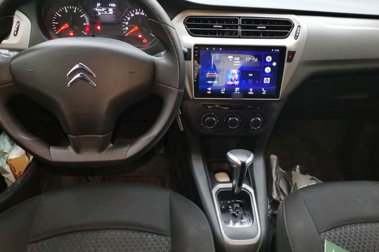 Used Citroen Elysee 2018 Revised Version 1.6L Automatic Fashion Edition Center Console