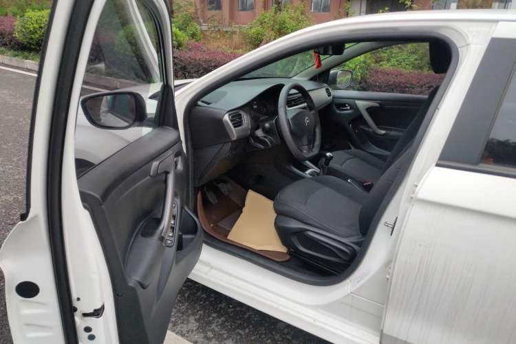 Used Citroen Elysee 2018 Revised Version 1.6L Manual Fashion Edition Driver Seat