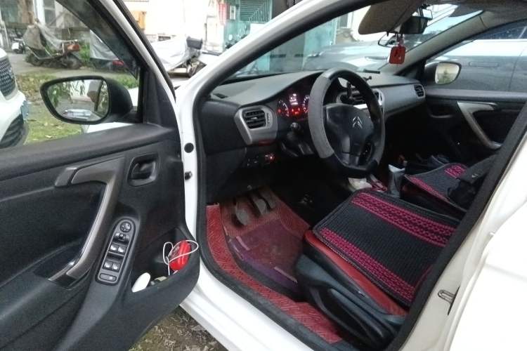 Used Citroen Elysee 2018 1.6L Manual Fashion Edition Driver Seat