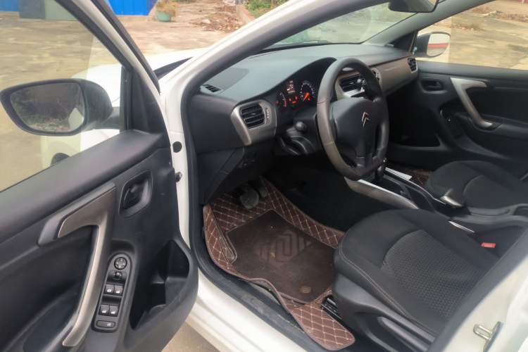 Used Citroen Elysee 2018 1.6L Automatic Fashion Model Driver Seat