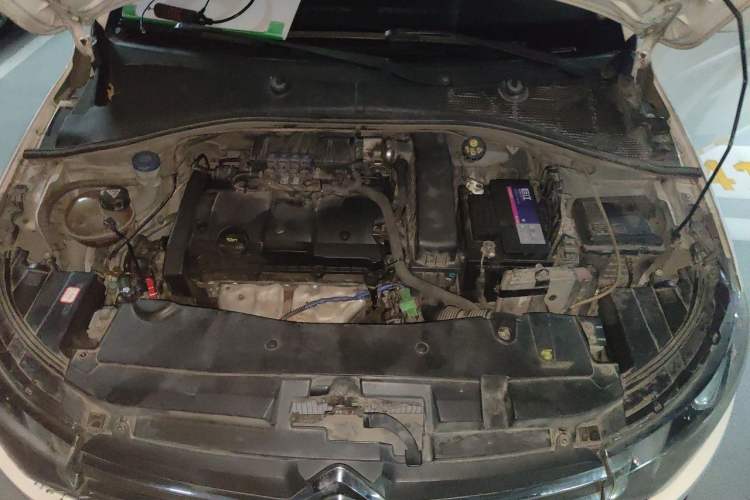 Used Citroen Elysee  Engine Bay