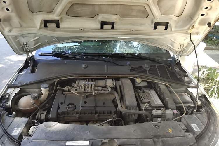Used Citroen Elysee  Engine Bay