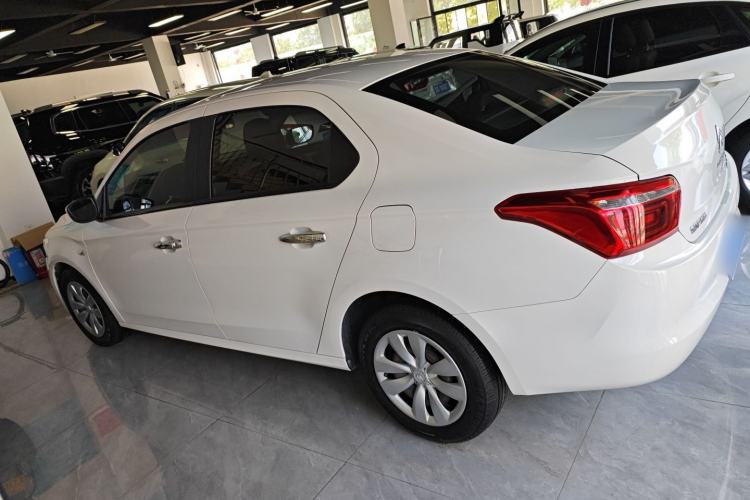 Used Citroen Elysee 2018 1.6L Automatic Fashion Model Exterior 5
