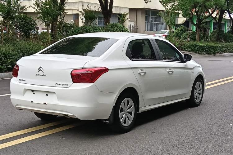 Used Citroen Elysee 2018 1.6L Automatic Fashion Model Exterior 9