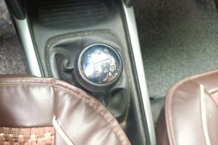 Used Citroen Elysee 2018 1.6L Manual Fashion Edition Gear Lever