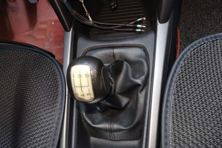 Used Citroen Elysee 2018 1.6L Manual Fashion Edition Gear Lever