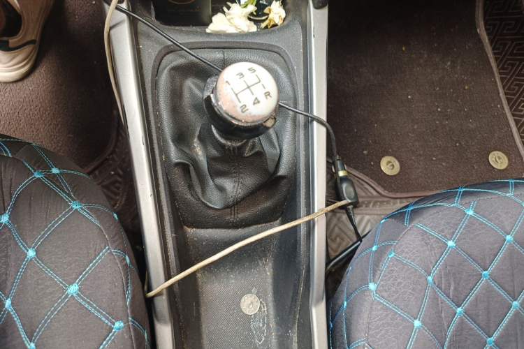 Used Citroen Elysee 2018 1.6L Manual Fashion Edition Gear Lever
